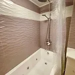 'tide Frame' - Big, Super Central, 2 Bathrooms アパート