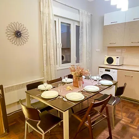 'Tide Frame' Apartment - Big, Super Central, 2 Bathrooms Бургас