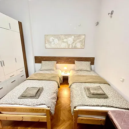 Апартаменти 'tide Frame' - Big, Super Central, 2 Bathrooms *