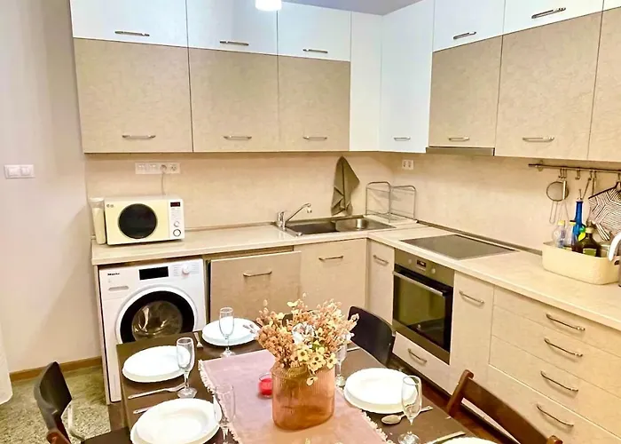 'Tide Frame' Apartment - Big, Super Central, 2 Bathrooms Апартаменты *