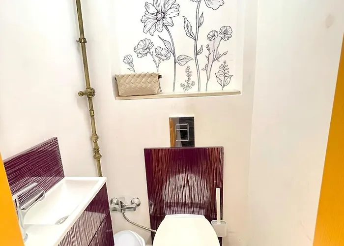 'Tide Frame' Apartment - Big, Super Central, 2 Bathrooms Апартаменты